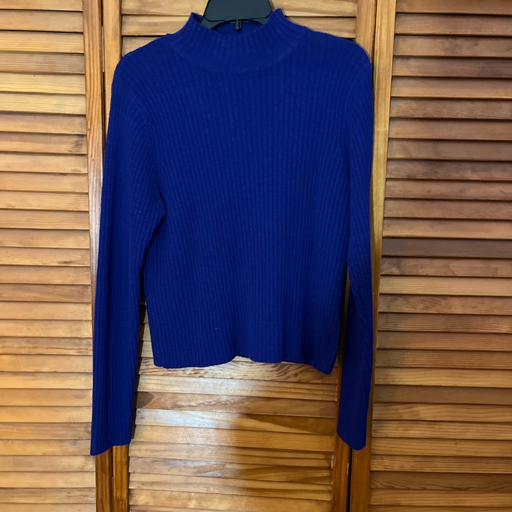 Amanda Smith Royal Blue Knit Top
